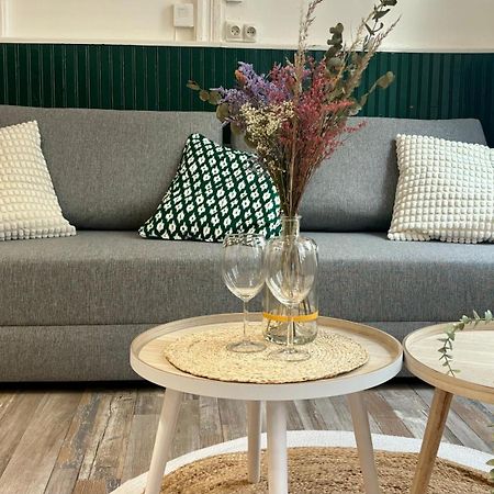 Appartement Calme Et Cosy - Proche Centre Ruan Exterior foto