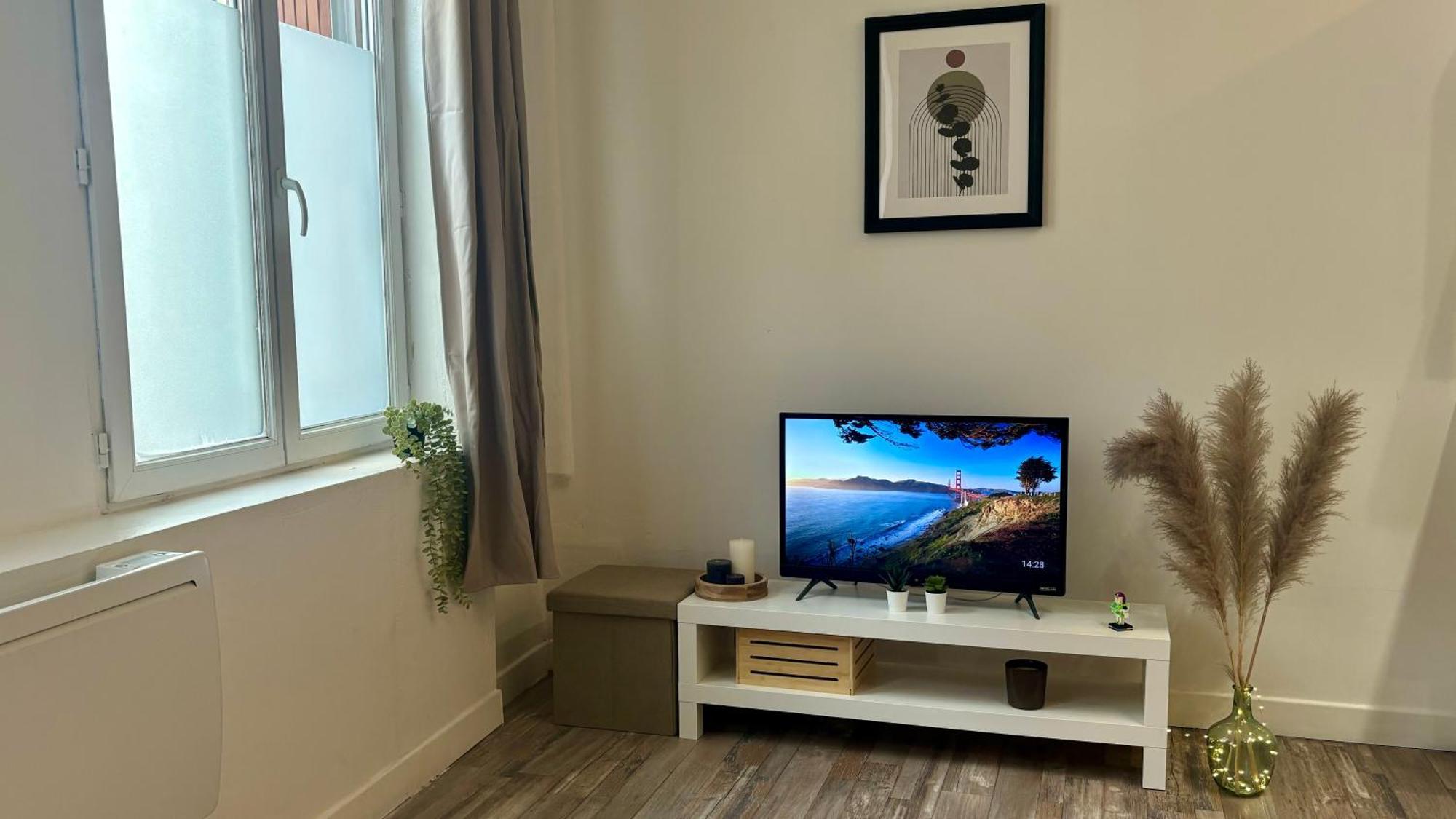 Appartement Calme Et Cosy - Proche Centre Ruan Exterior foto